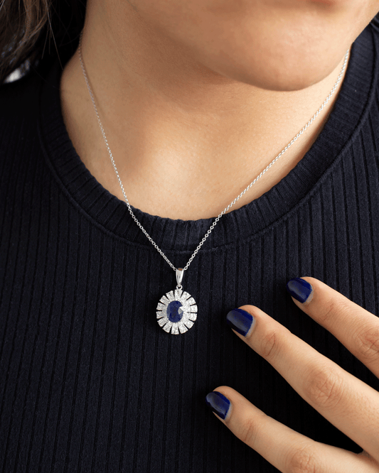 Gargantilla de Plata con Zafiro Azul