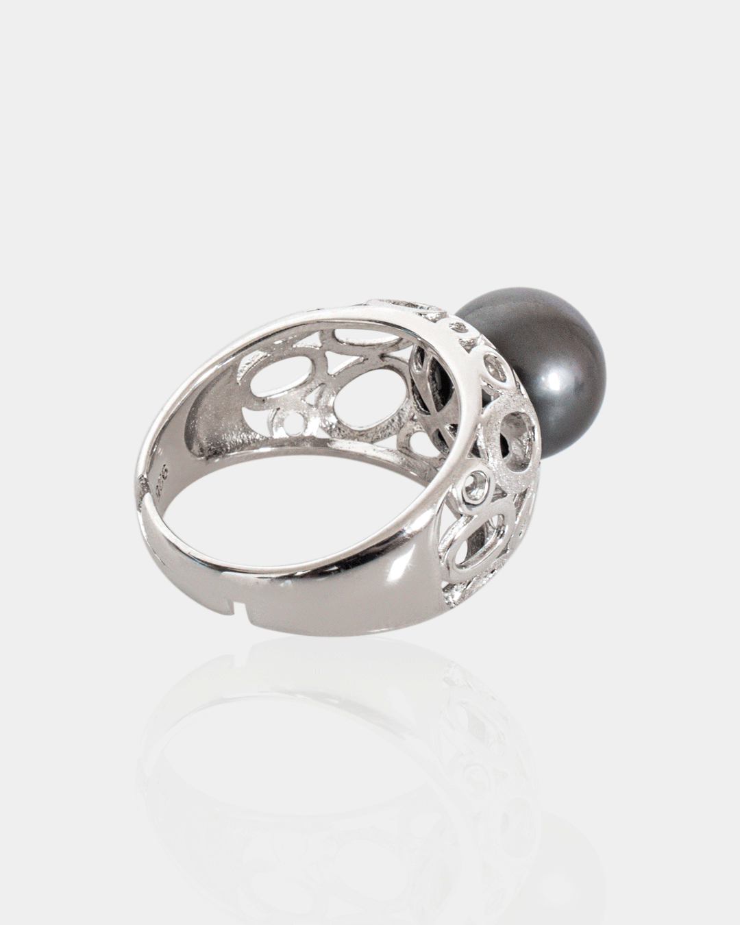Anillo de Plata con Perla Negra