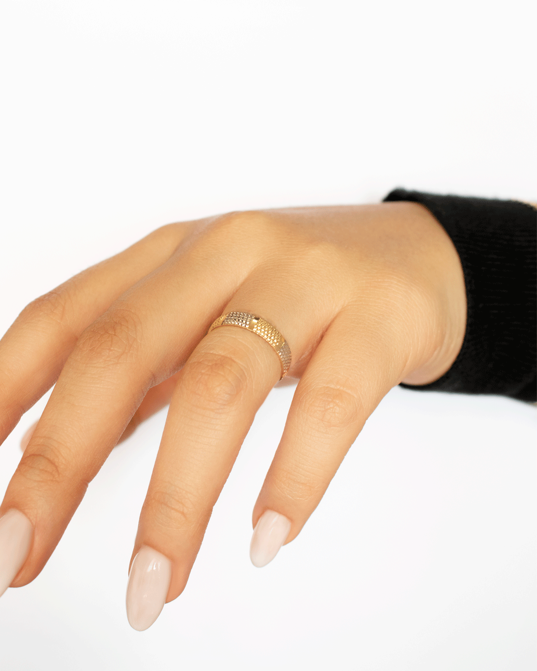 Argolla de Matrimonio de Oro Amarillo y Blanco con Grabado