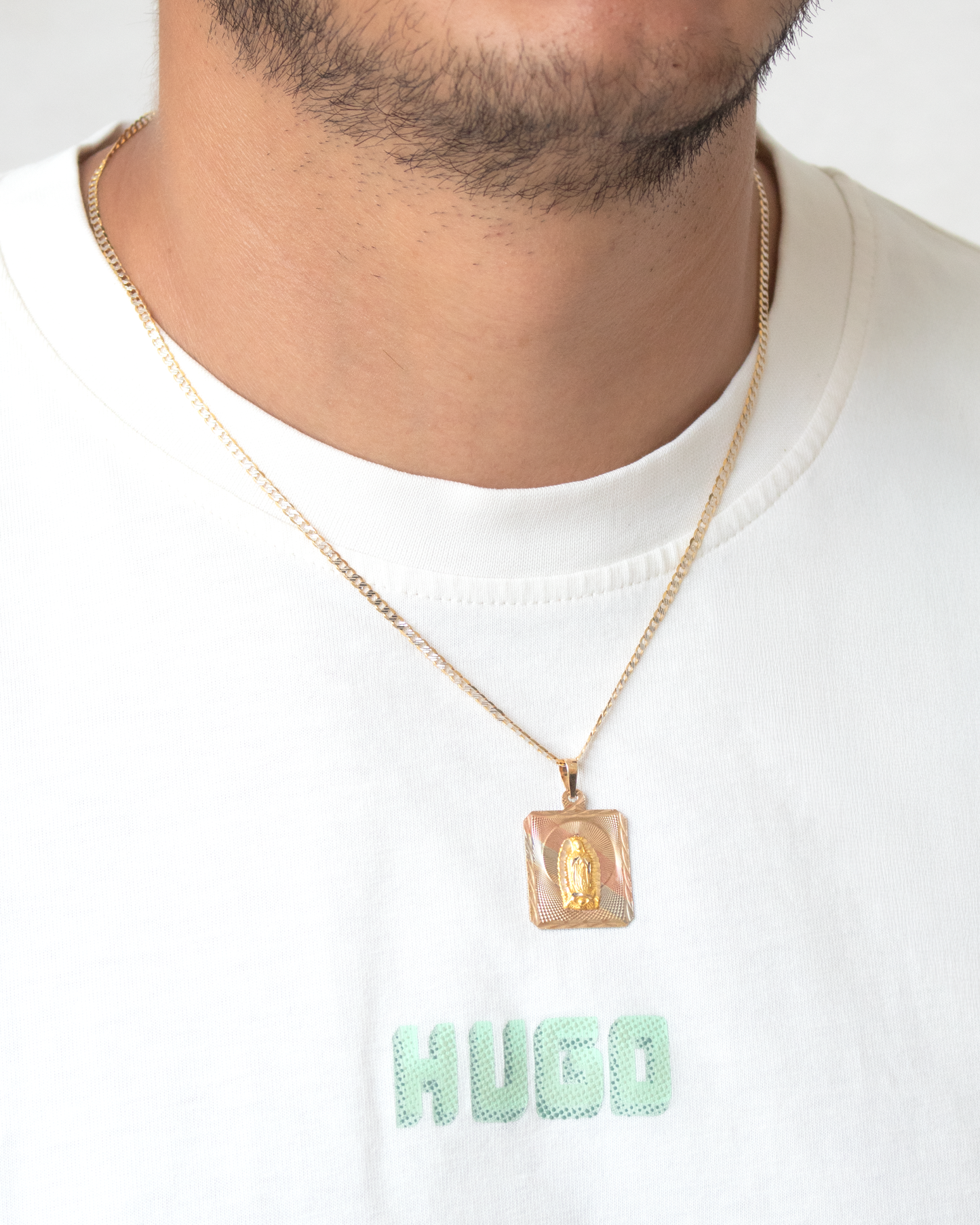 Medalla Virgen de Guadalupe Tres Oros 10k