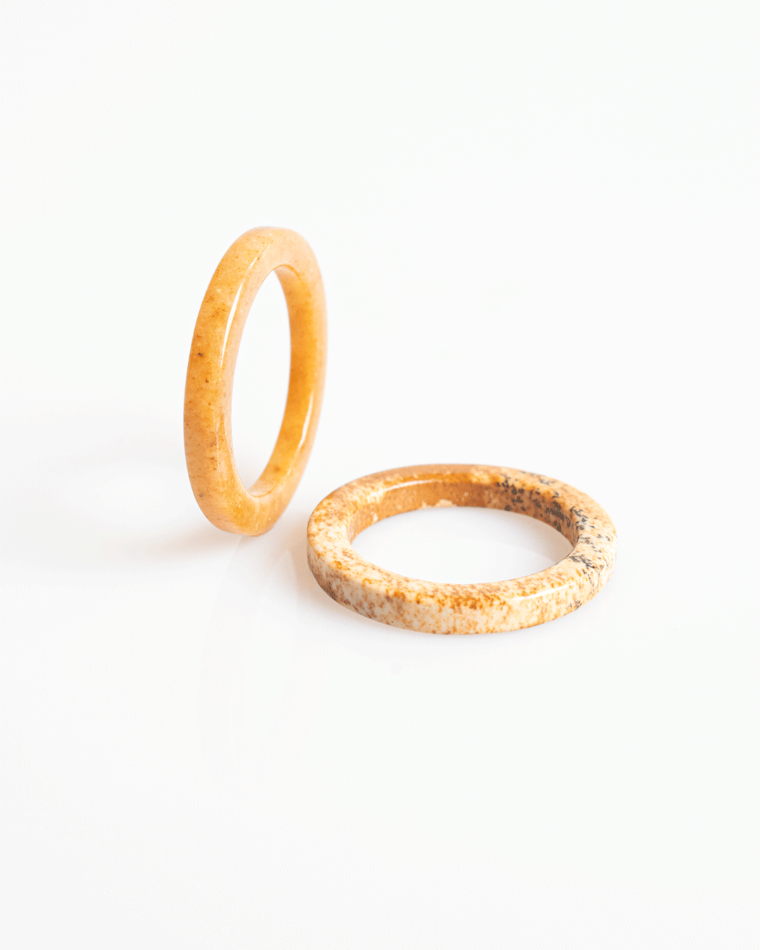 Anillo de Piedra Natural Topacio Delgado