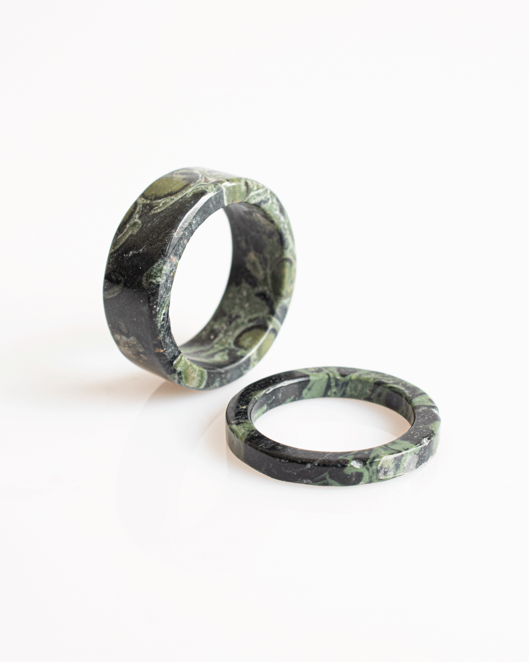 Anillo de Piedra Natural Jaspe Kambaba Grueso