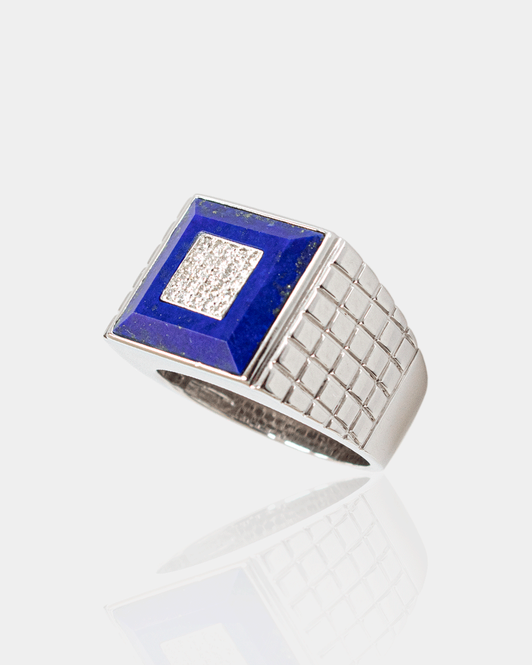 Anillo con Lapislázuli y Diamantes