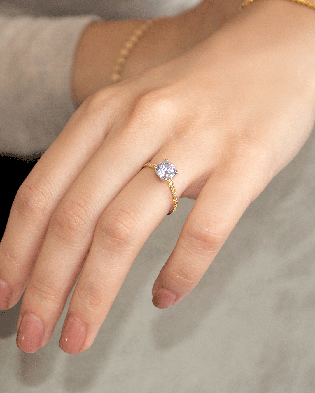 Anillo de Compromiso Moderno