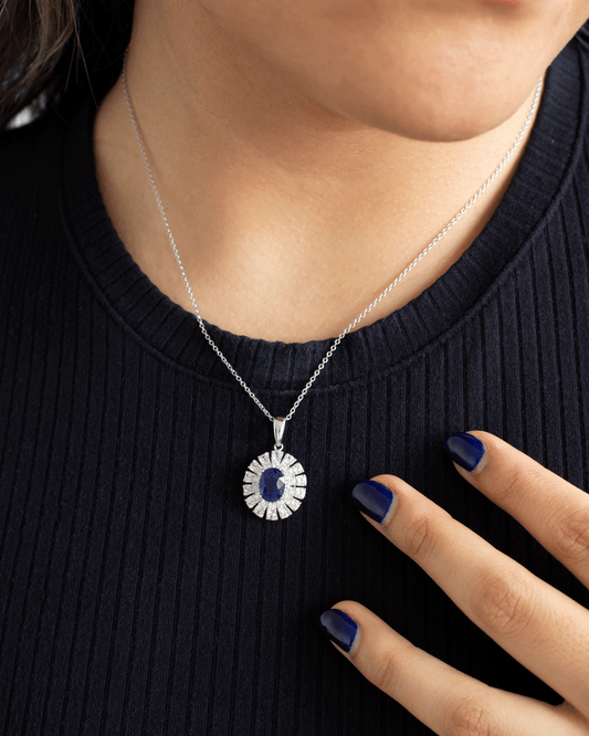 Gargantilla de Plata con Zafiro Azul