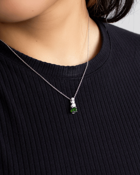Gargantilla de Plata con Granate Verde