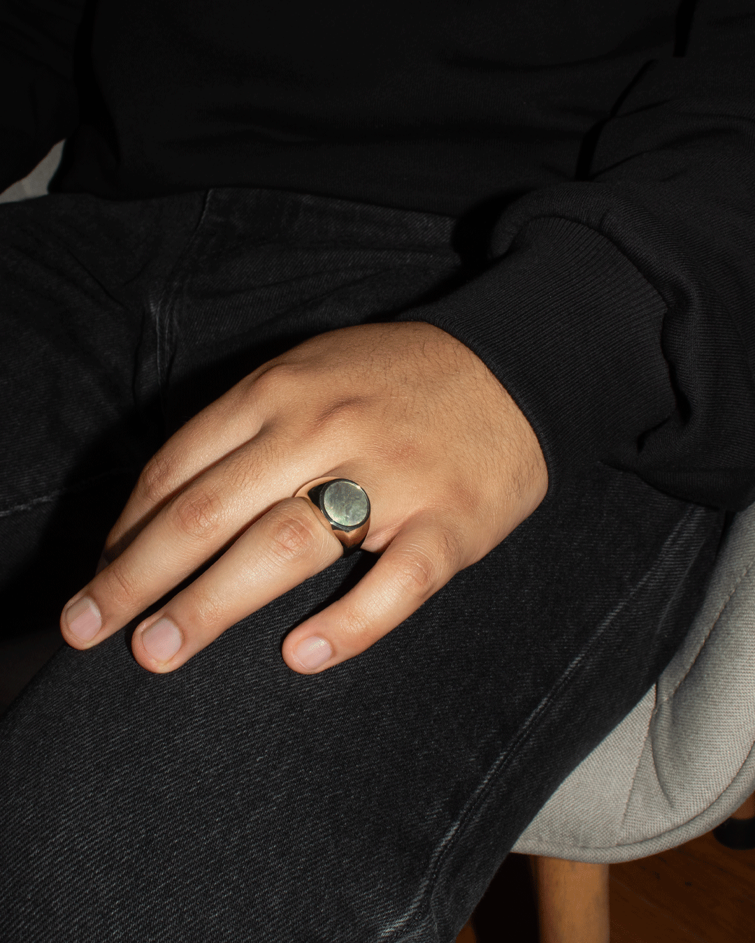 Anillo para Hombre con Madre Perla