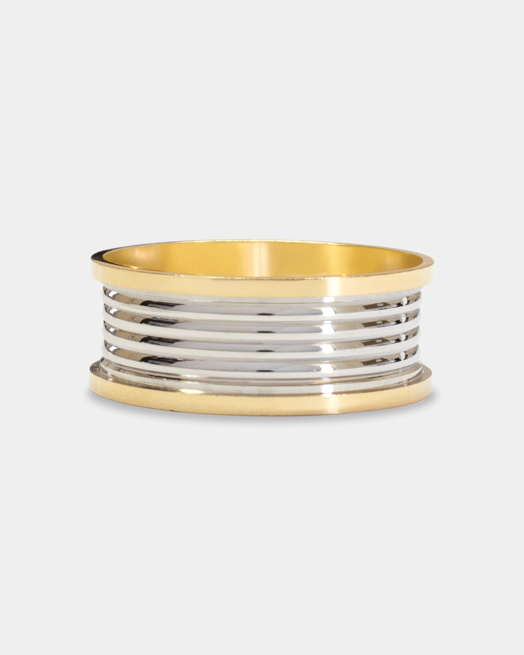 Argolla de Matrimonio con Diseño Acanalado en Oro Amarillo y Blanco
