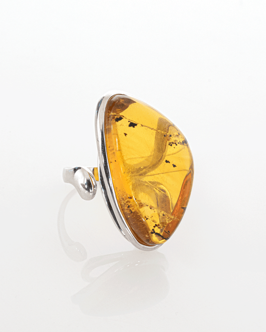 Anillo de Plata con Ámbar