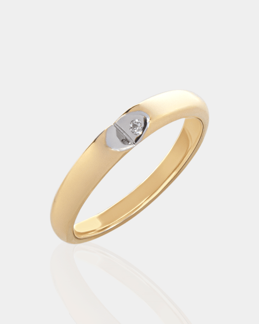 Anillo con Corazones de Oro y Diamante
