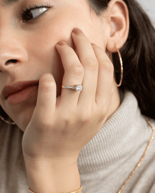 Anillo de Compromiso Moderno