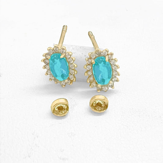 Broquel con piedra azul